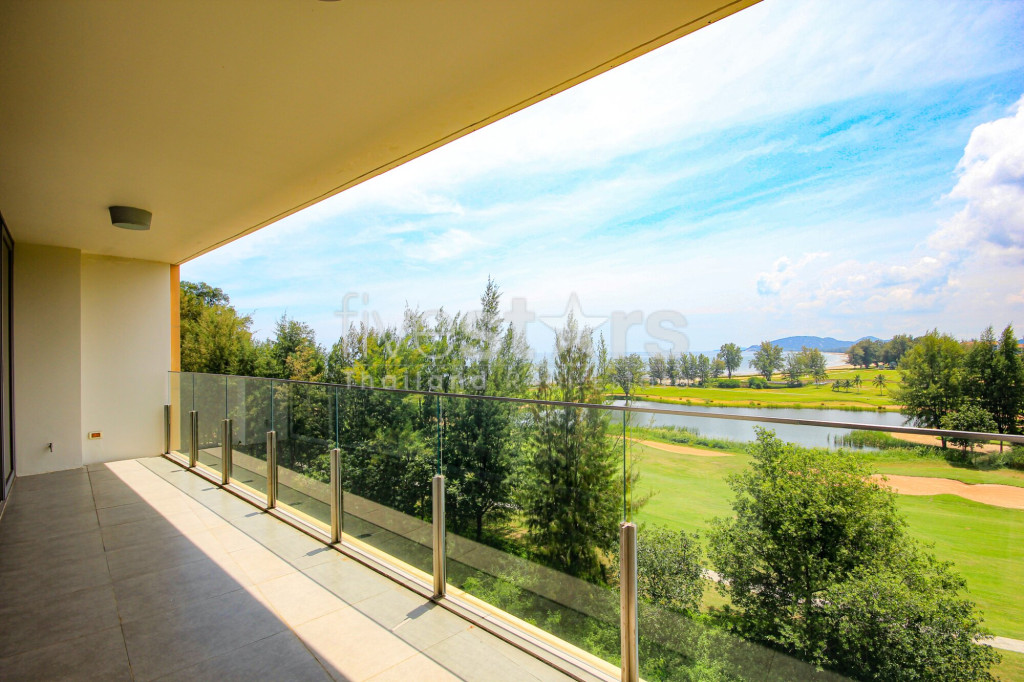 The Sanctuary: 2 Bedroom Condo With Stunning Views, photo 8