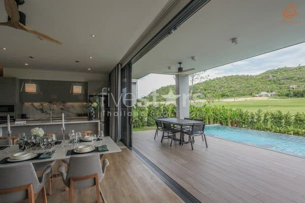 Luxury Villas for Sale at Black Mountain Golf Course, photo 6