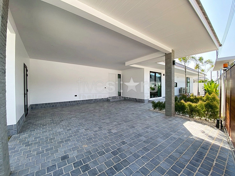 Luxury Solar Pool Villas on Large Land Plots Near Black Mountain Golf Club – Hua Hin, photo 2