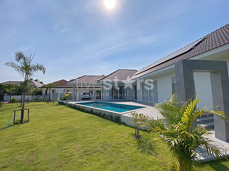 Luxury Canal View Pool Villas at Woodlands Riverside – 3 Beds, 4 Baths New Builds