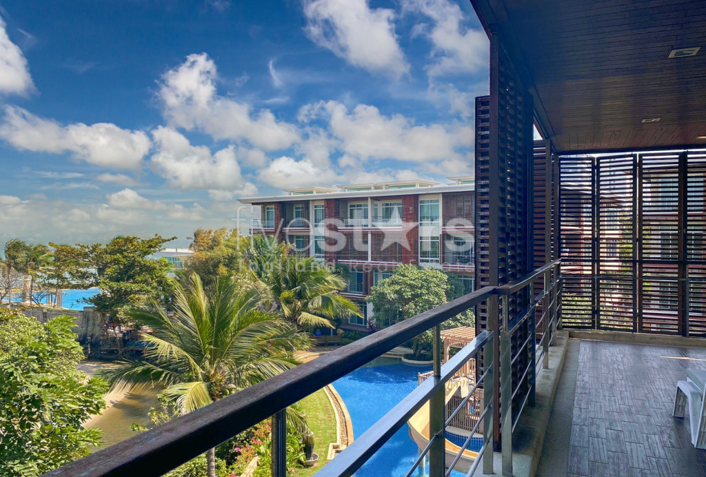 Amazing Beachfront 2 Bed Condo, photo 4