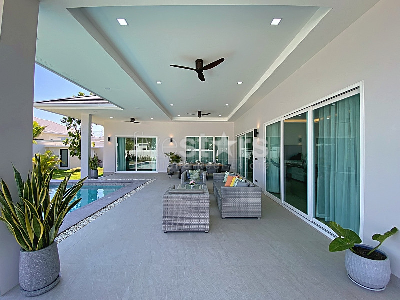 Luxury Pool Villas for Sale in Hin Lek Fai, Hua Hin | Baan Tavisa, photo 5
