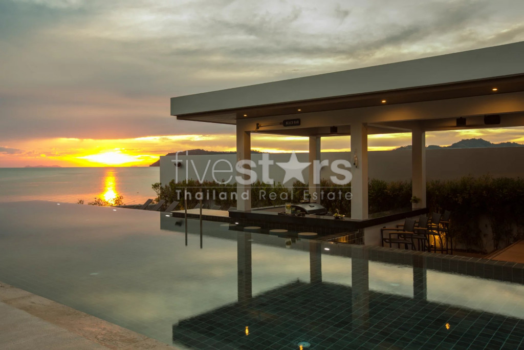 EXCLUSIVE LUXURY BEACHFRONT VILLA AT TALING NGAM, photo 12