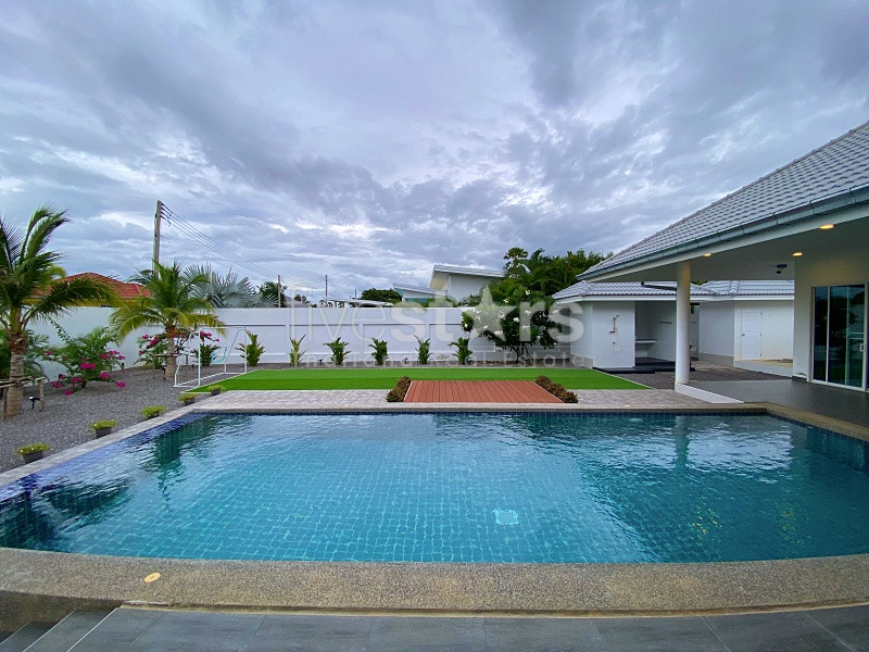Mountain View 3 Bed 4 Bath Pool Villa For Sale in Paknampran, photo 15
