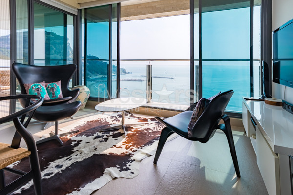 Beachfront 1 Bedroom Condo, photo 2