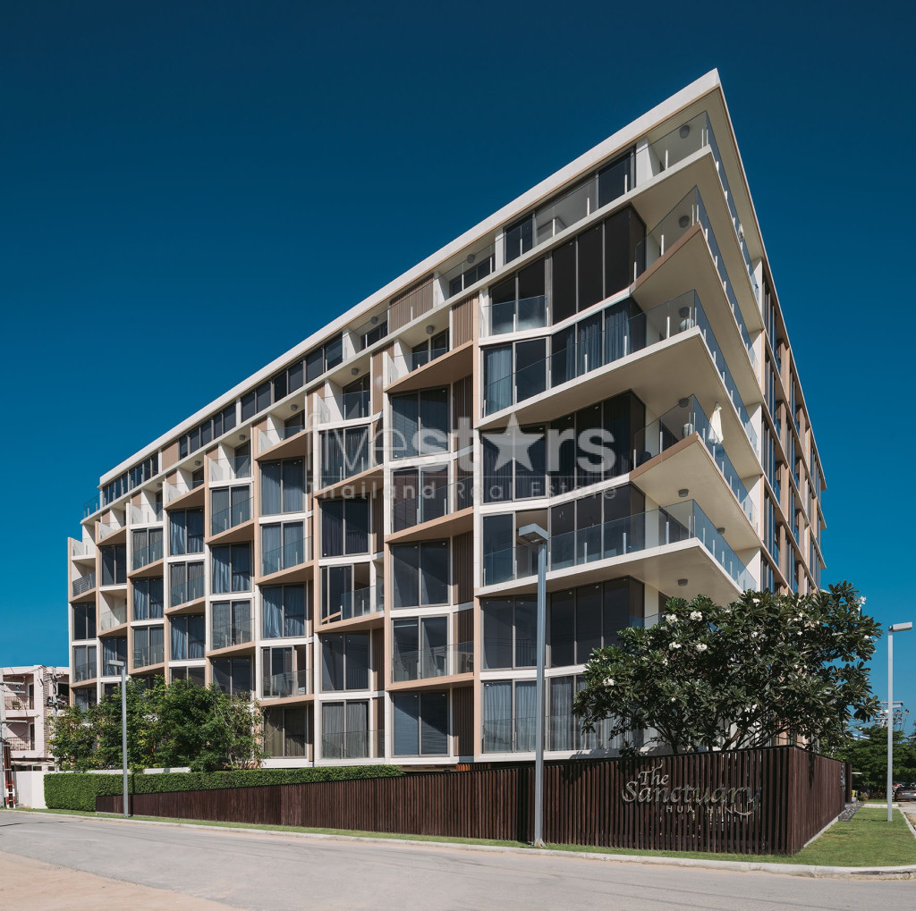 The Sanctuary : 2 Bedroom Condo Mountain View