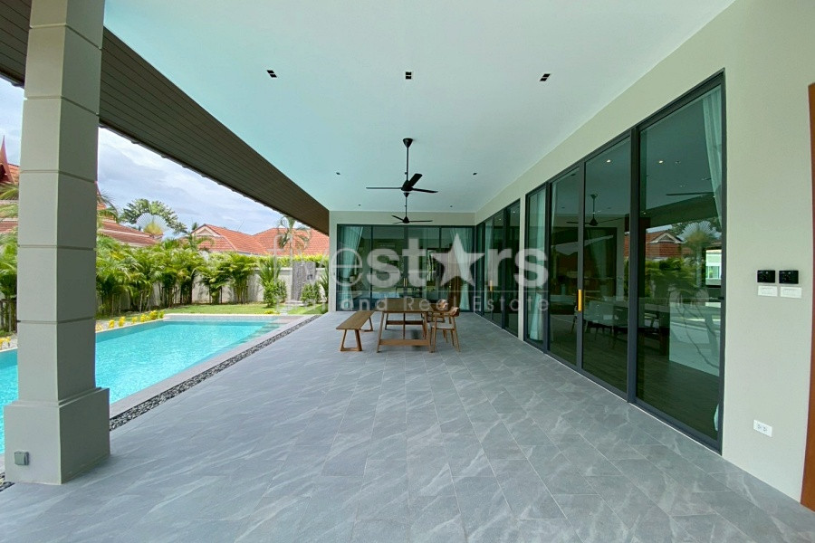 Spacious 3-Bedroom Pool Villa For Sale Near Black Mountain Golf Course, photo 5