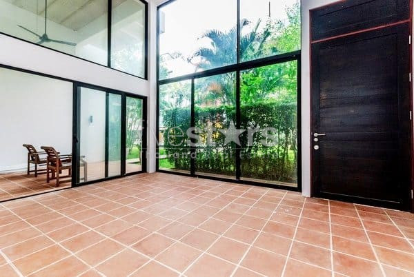 3 Bed Villa in Khao Takiab, photo 4