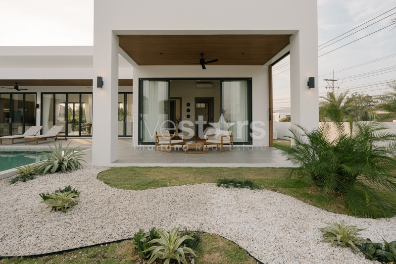 Luxury 3-Bedroom Tropical Pool Villas for Sale in Hua Hin, photo 4