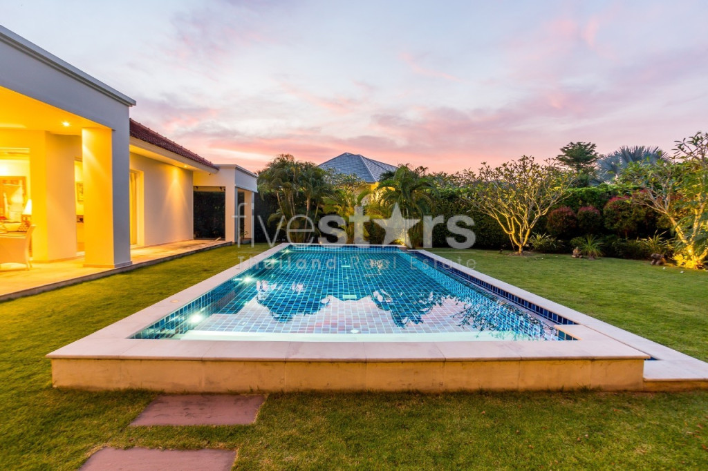 Elegant 3-Bedroom Villa in Baan Ing Phu – Luxury Living Near Black Mountain Golf, photo 7