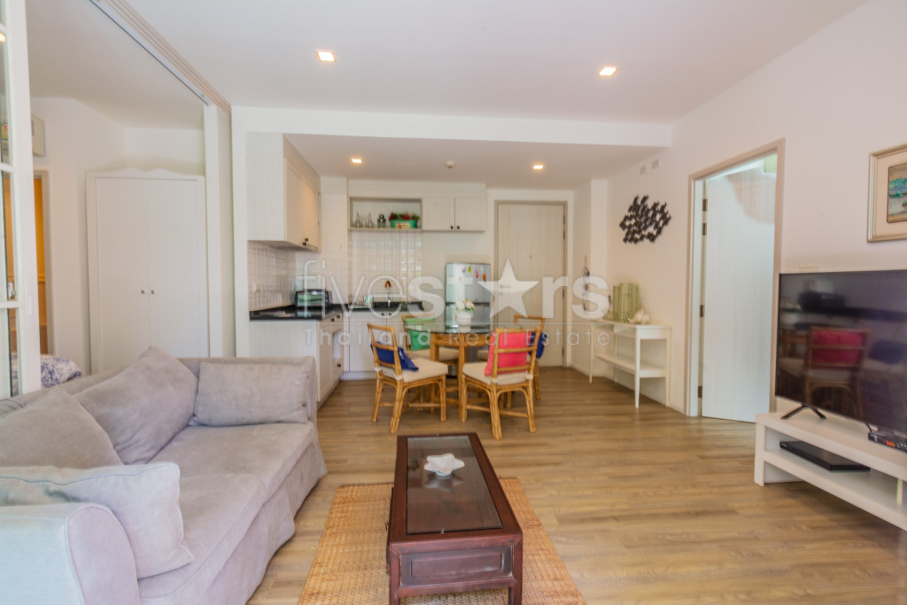 2 Bedroom Ground Floor Condo In Great Location, photo 4