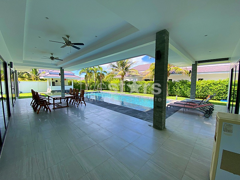 Large 3 Bed 3 Bath Pool Villa For Sale on The Clouds, photo 15
