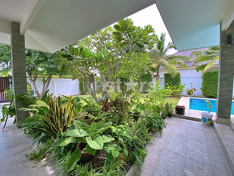 Spacious 3 Bed 3 Bath Pool Villa For Sale Near Palm Hills on Secure Estate, photo 12