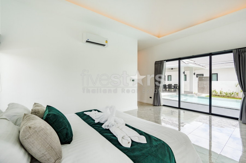 Luxury Modern Pool Villas for Sale at Botanica Hua Hin – Dream Homes in a Green Oasis, photo 12
