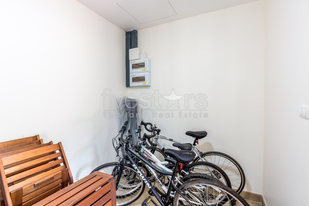Spacious 3-Bedroom Ground Floor Condo with Golf Course View – Palm Hills, photo 2