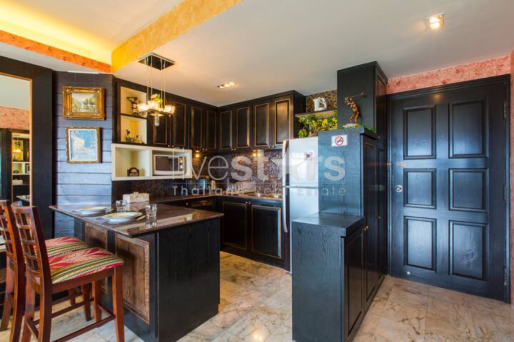 Large 1 Bed Condo with Sea Views to the North of town, photo 11