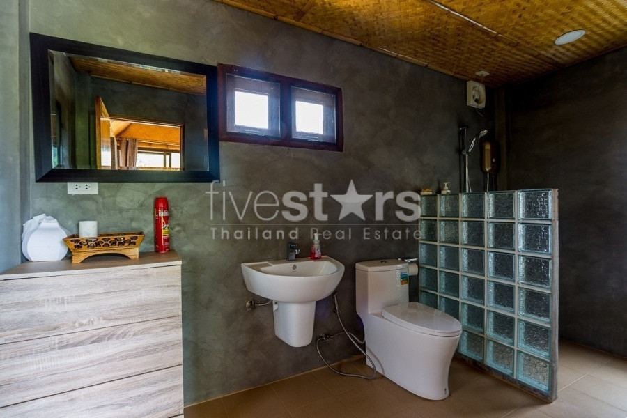 Authentic Thai Teakwood Villa Estate with Guest Bungalows and Mountain Views Near Sam Roi Yot – Reduced Price, photo 15