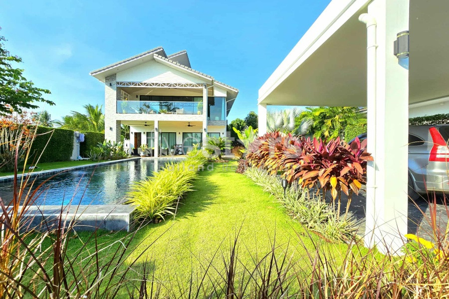 Spacious 4-Bedroom Two-Storey Pool Villa on Soi 112 with No Common Fees, photo 2