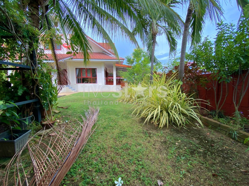 3 Bed 3 Bath 2 Story Garden Villa For Sale at Tropical Sea View Khao Kalok, photo 7