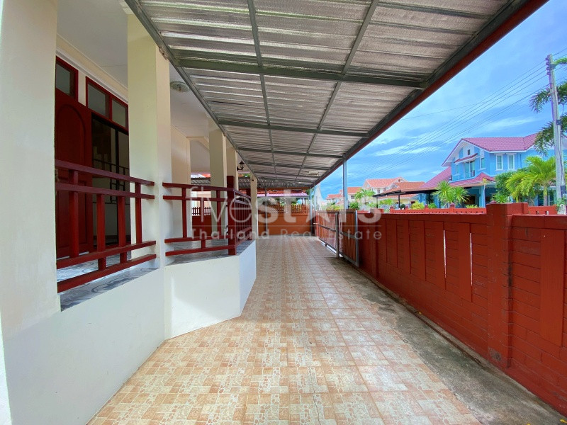 3 Bed 3 Bath 2 Story Garden Villa For Sale at Tropical Sea View Khao Kalok, photo 10