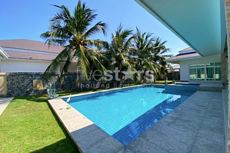 Luxury 4-Bedroom Pool Villa for Sale at Palm Villas Hua Hin, photo 3