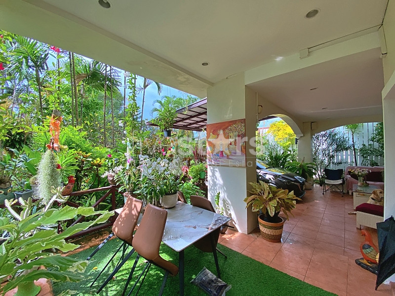 Traditional 3-Bedroom Villa in Peaceful Development with Communal Pool, photo 6