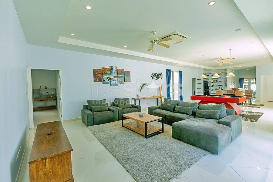 Tropical 3 Bedroom Pool Villa For Sale with Large Land Near Khao Tao Hua Hin, photo 13
