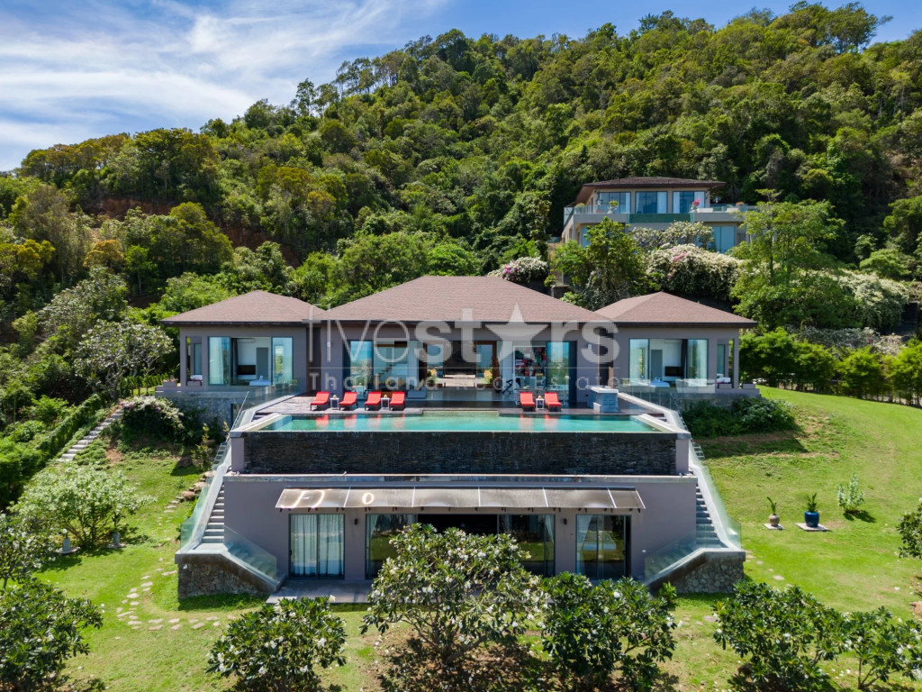 SEA-VIEW VILLA IN UPSCALE NEIGHBORHOOD, photo 10