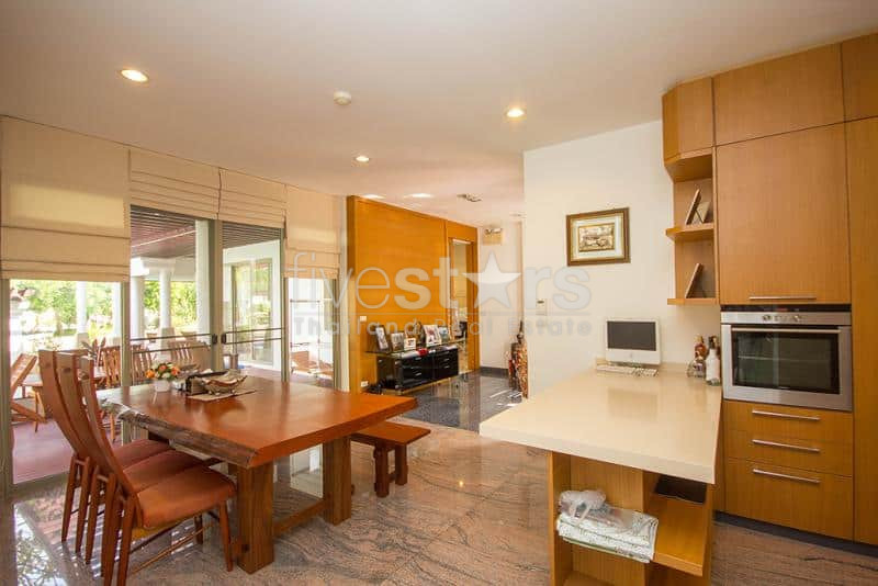 Luxury 3 Storey 3 Bed Villa – Beachfront Development, photo 7