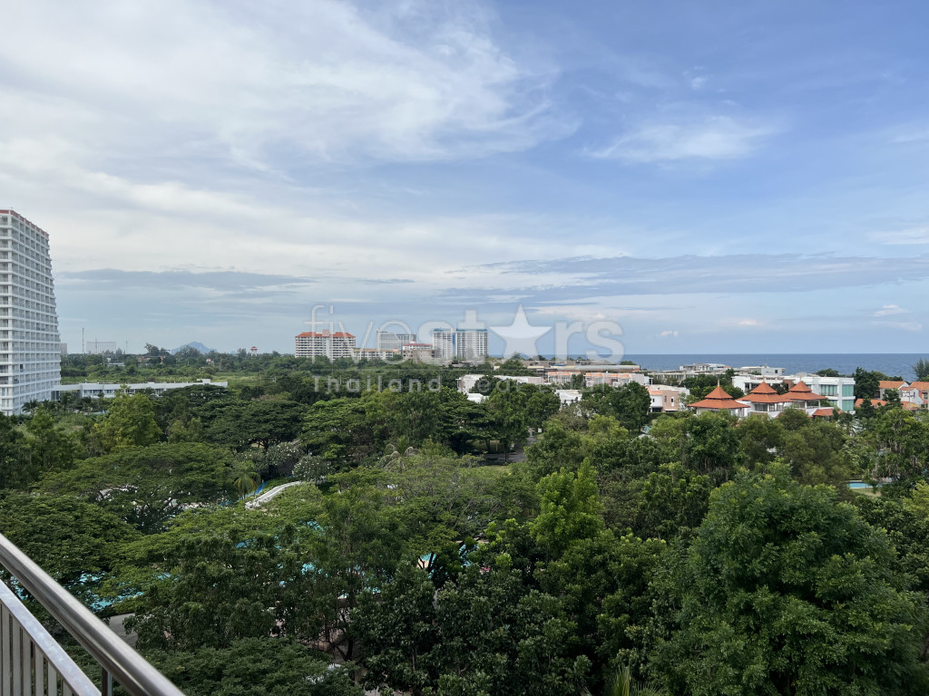 Luxury 3 Bedroom Condo With Stunning Sea Views, photo 2