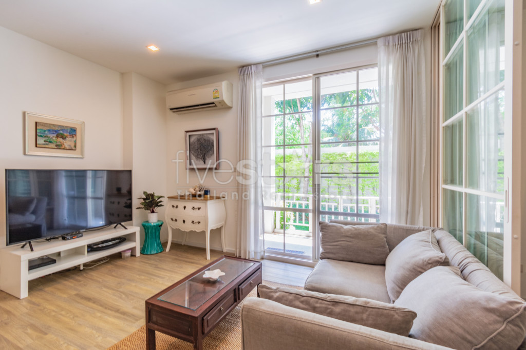 2 Bedroom Ground Floor Condo In Great Location, photo 7