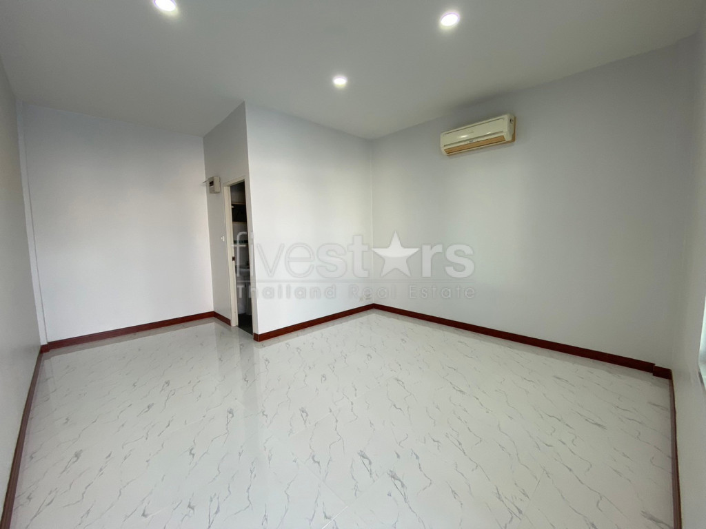 4 Bedroom Pool Villa Soi 102 For Sale, photo 15