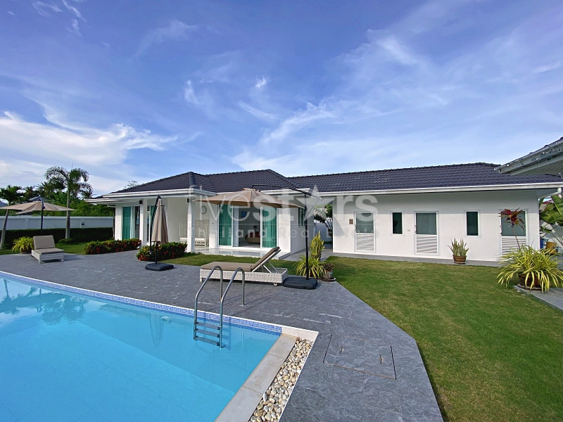 Private 7-Bedroom Villa Estate with 9 Bathrooms, Guesthouse, Games Room & Pool in Hin Lek Fai – Optional Extra Land, photo 3