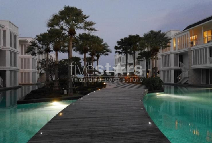 Luxury 2 Bed Penthouse Beachfront Condo, photo 2