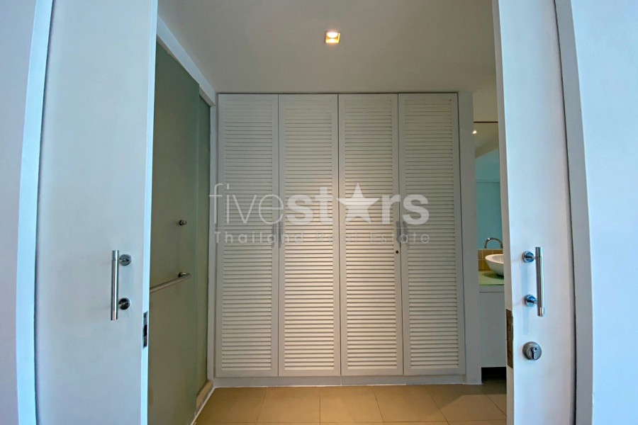 Ground Floor 2 Bedroom Beachfront Condo at Baan Chai Talay, photo 13