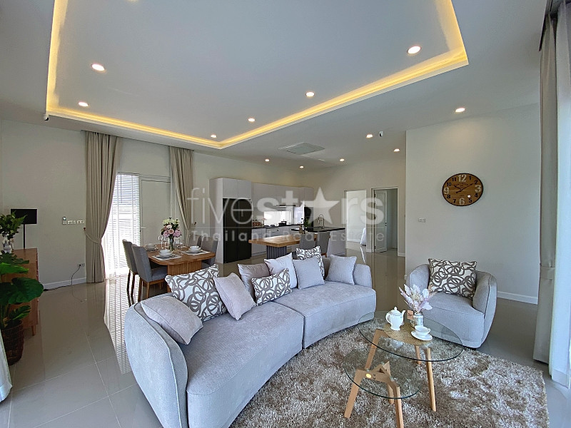 Luxury Canal View Pool Villas at Woodlands Riverside – 3 Beds, 4 Baths New Builds, photo 9