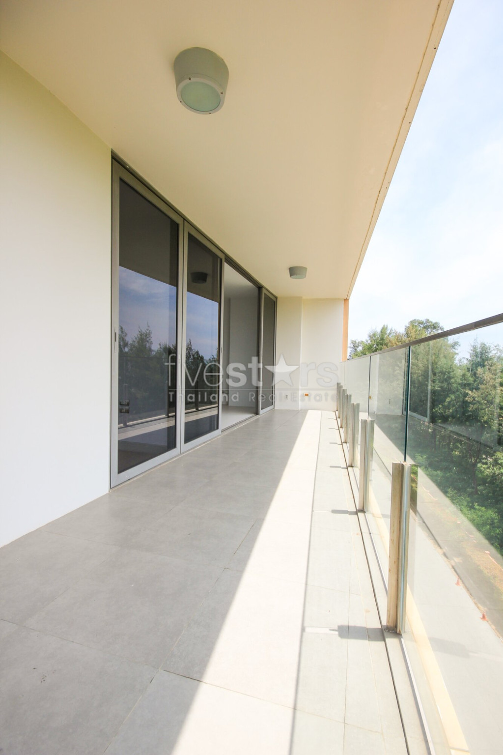 The Sanctuary: 2 Bedroom Condo With Stunning Views, photo 12