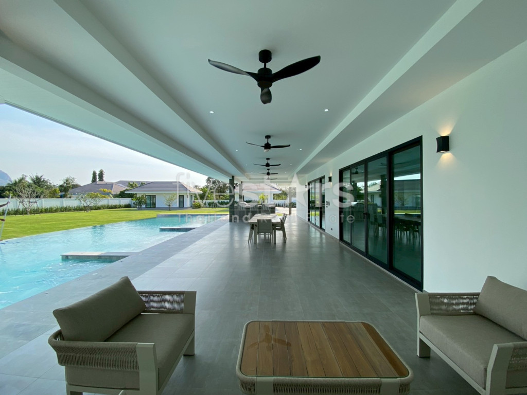 Luxury 5-Bedroom Pool Villa with Separate Guest House on 2,622 sqm Chanote Land – Soi 112 Area – THB 26,950,000, photo 13