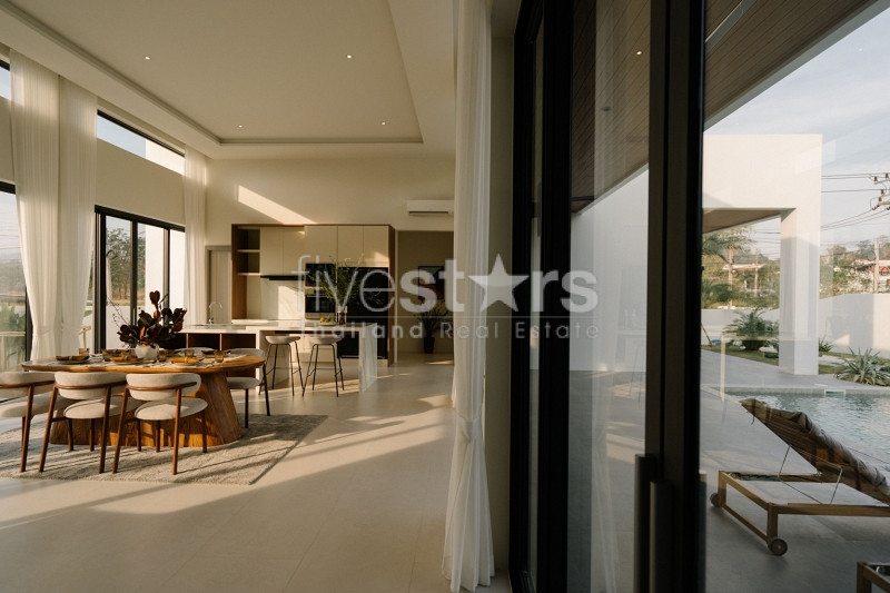 Luxury 3-Bedroom Tropical Pool Villas for Sale in Hua Hin, photo 13