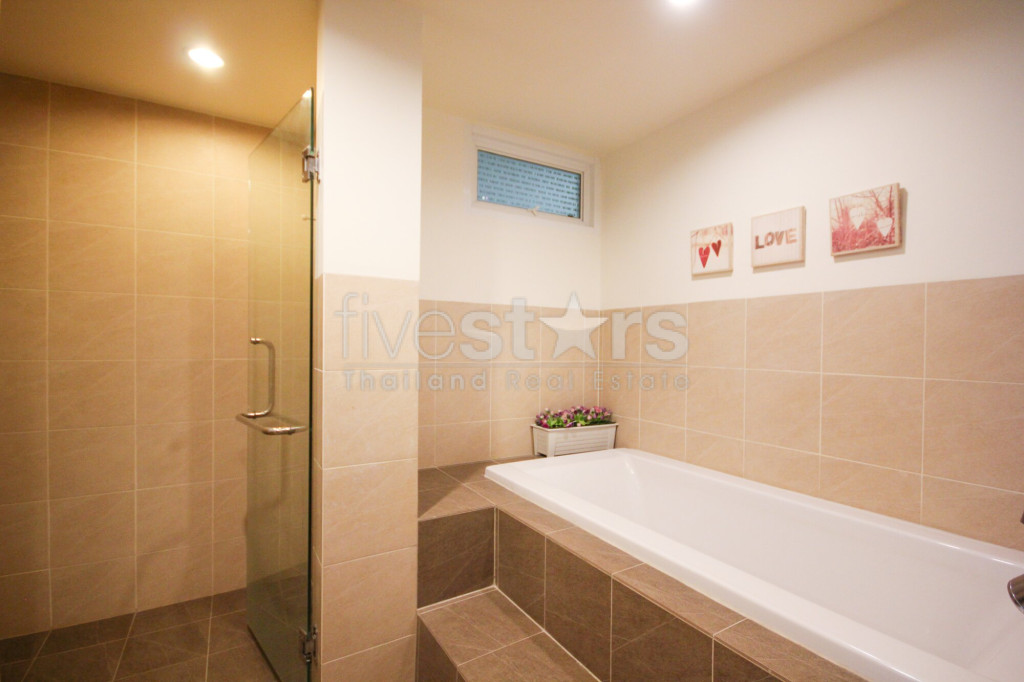 Searidge: Prestigious 2 Bedroom Unit For Sale, photo 13