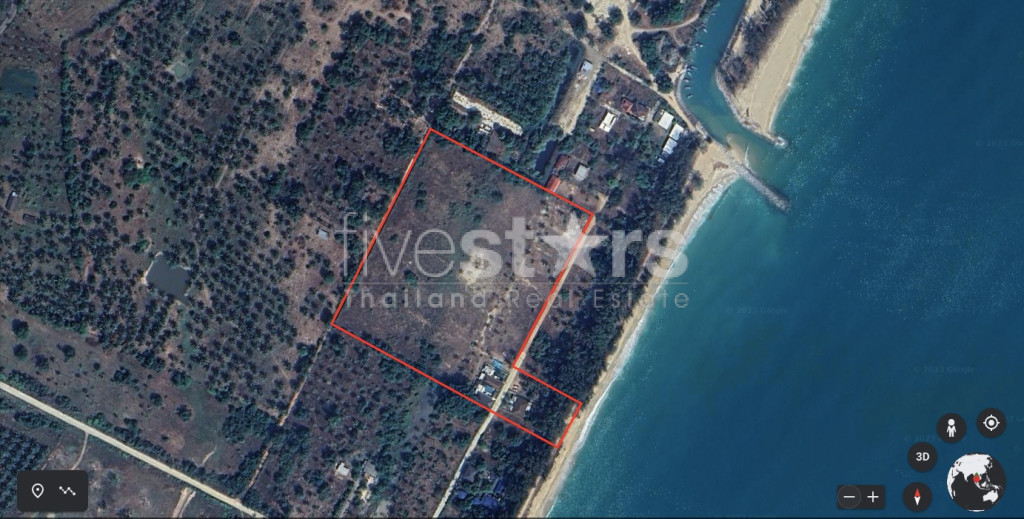 Beachfront Land For Sale Ideal For Hotel or Resort in Saeng Arun