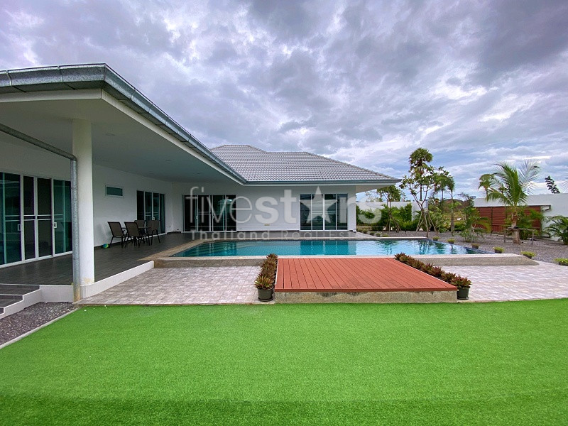 Mountain View 3 Bed 4 Bath Pool Villa For Sale in Paknampran, photo 5