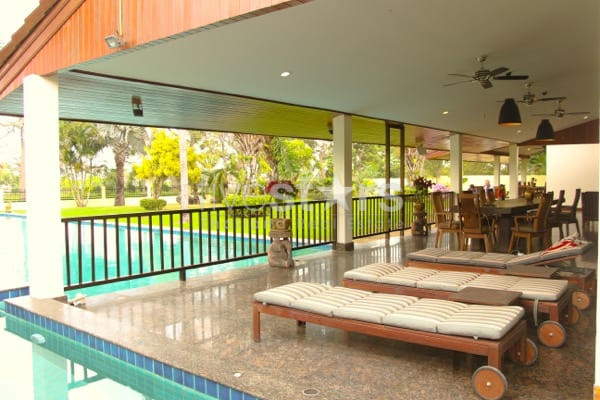 Palm Hills Golf Course : Luxury 4 Bedroom Pool Villa With Maids Quarters, photo 6