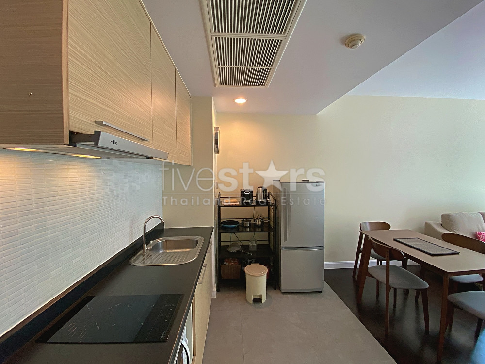 2 Bed 2 Bath Condo For Sale at Baan Sandao Opposite Market Village, photo 3