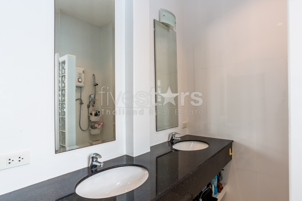 Good Value 2 Story House For Sale Chantha Village Hua Hin / Cha Am, photo 5