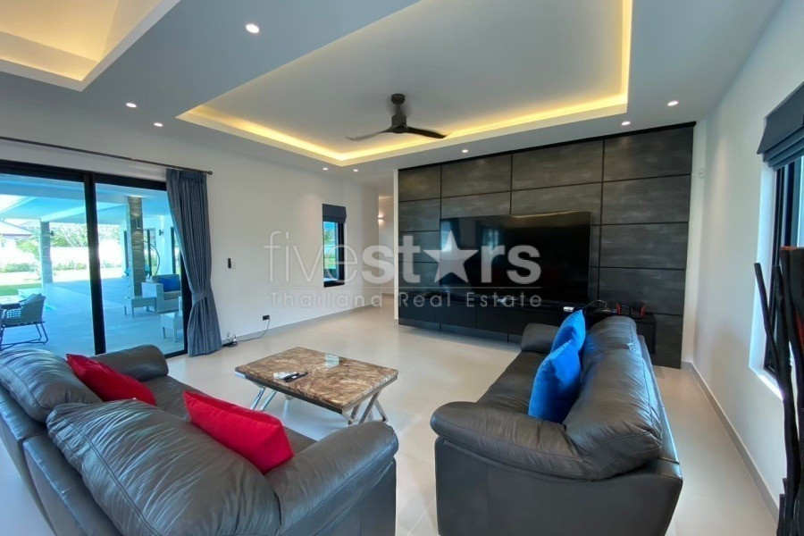 New Fully Furnished 4 Bed Villa For Sale with Solar and Pool, photo 10