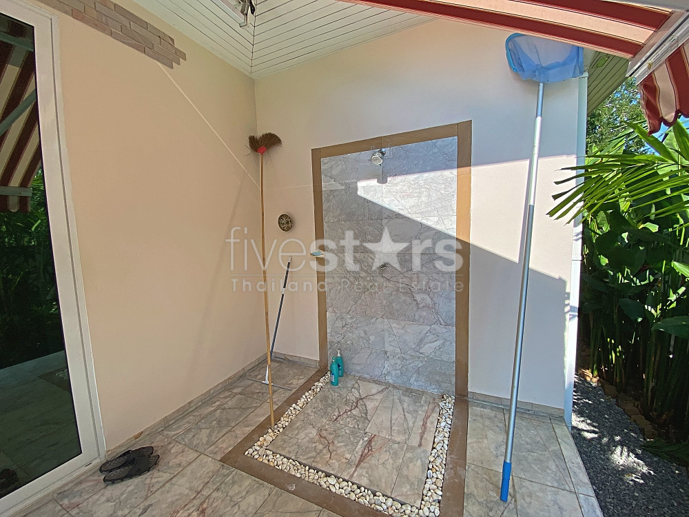 Modern 3 Bed 2 Bath Private Pool Villa For Sale in Woodlands Residence, photo 11