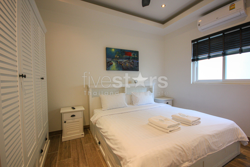 Stylish 3-Bedroom L-Shape Pool Villa in Orchid Paradise Homes, photo 13