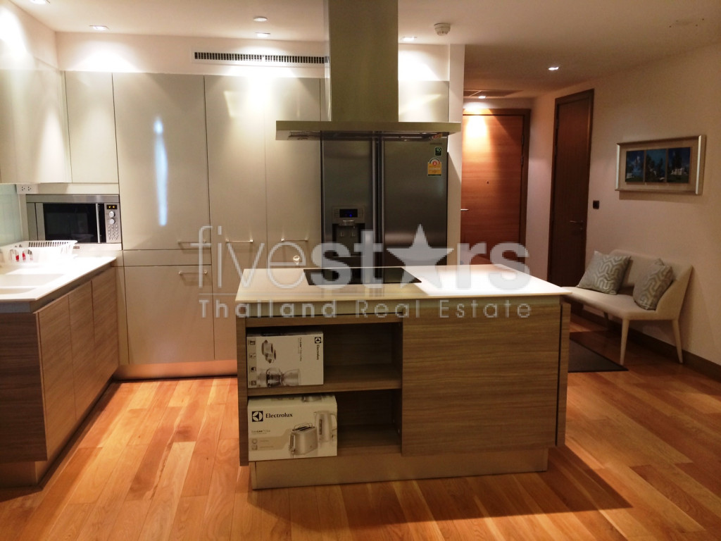 Appartement spacieux de 2 chambres à louer à Ari, photo 8