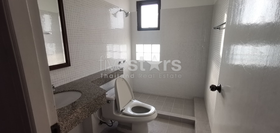Appartement avec 3 chambres à louer à Aree, photo 18